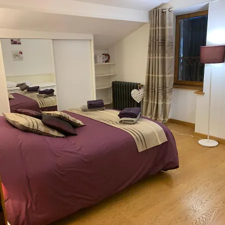 Vakantiehuis Domaine Des Pierres D Auvergne